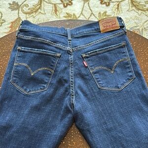 Levi's Women's Indigo Straight Leg Jeans